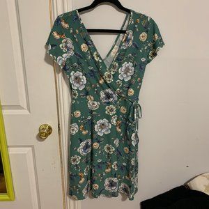 Kaileigh floral dress (NWT)